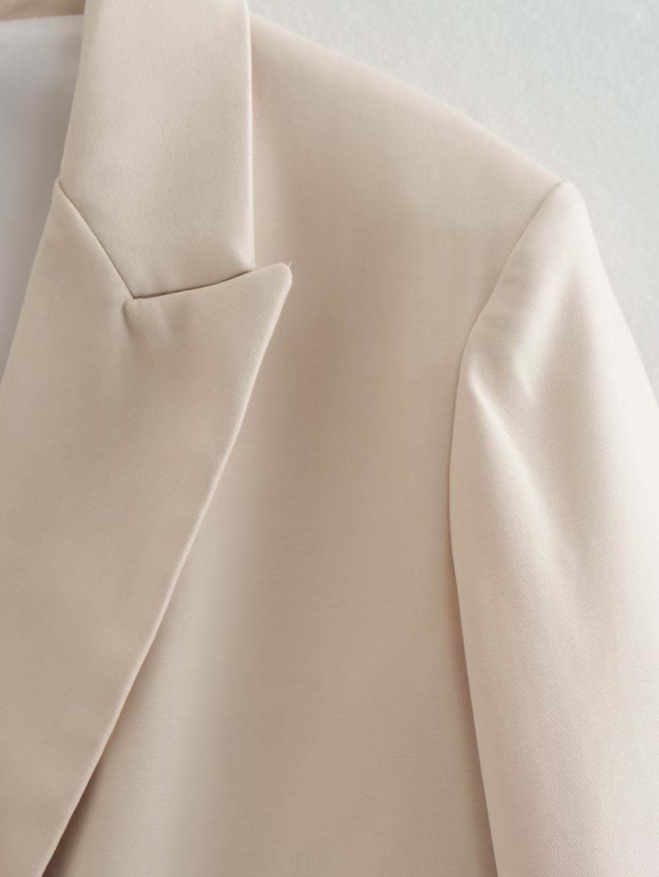 Loose Double-Breasted Blazer
