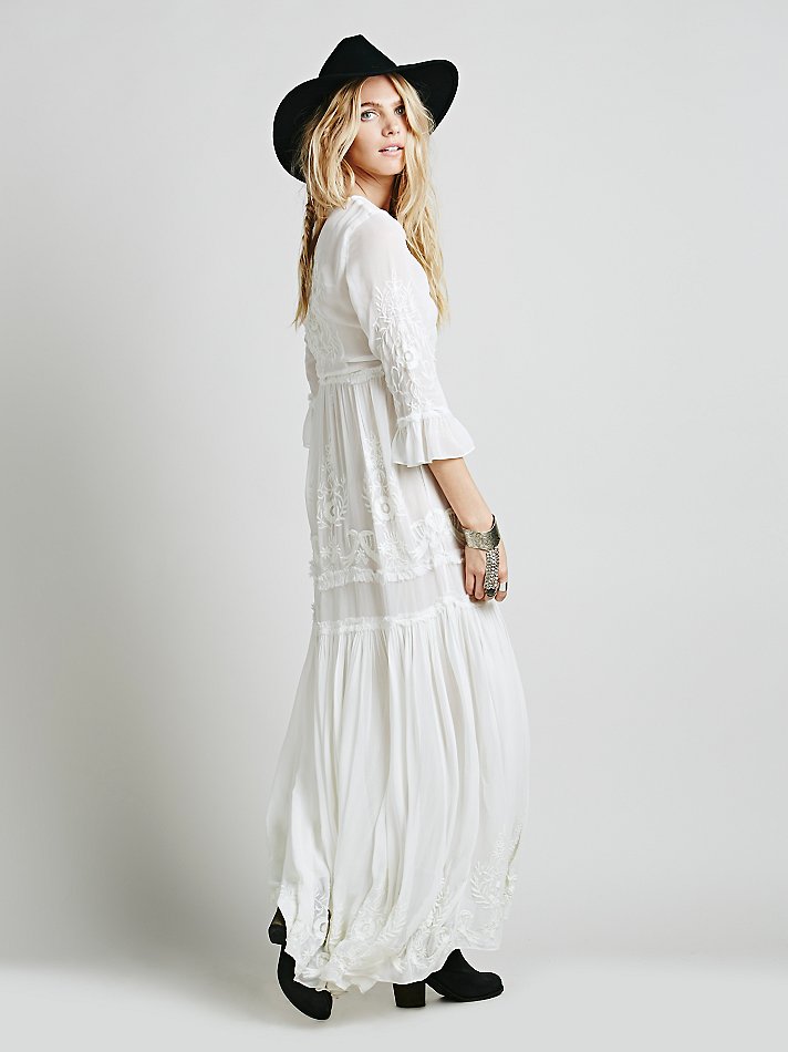 Elegant Bohemian Embroidered Long Dress