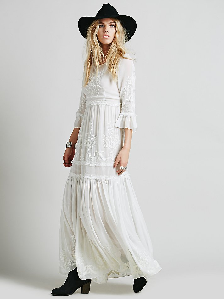 Elegant Bohemian Embroidered Long Dress