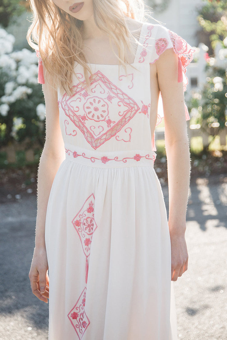 White Embroidery Hollow Tassel Decoration Dress