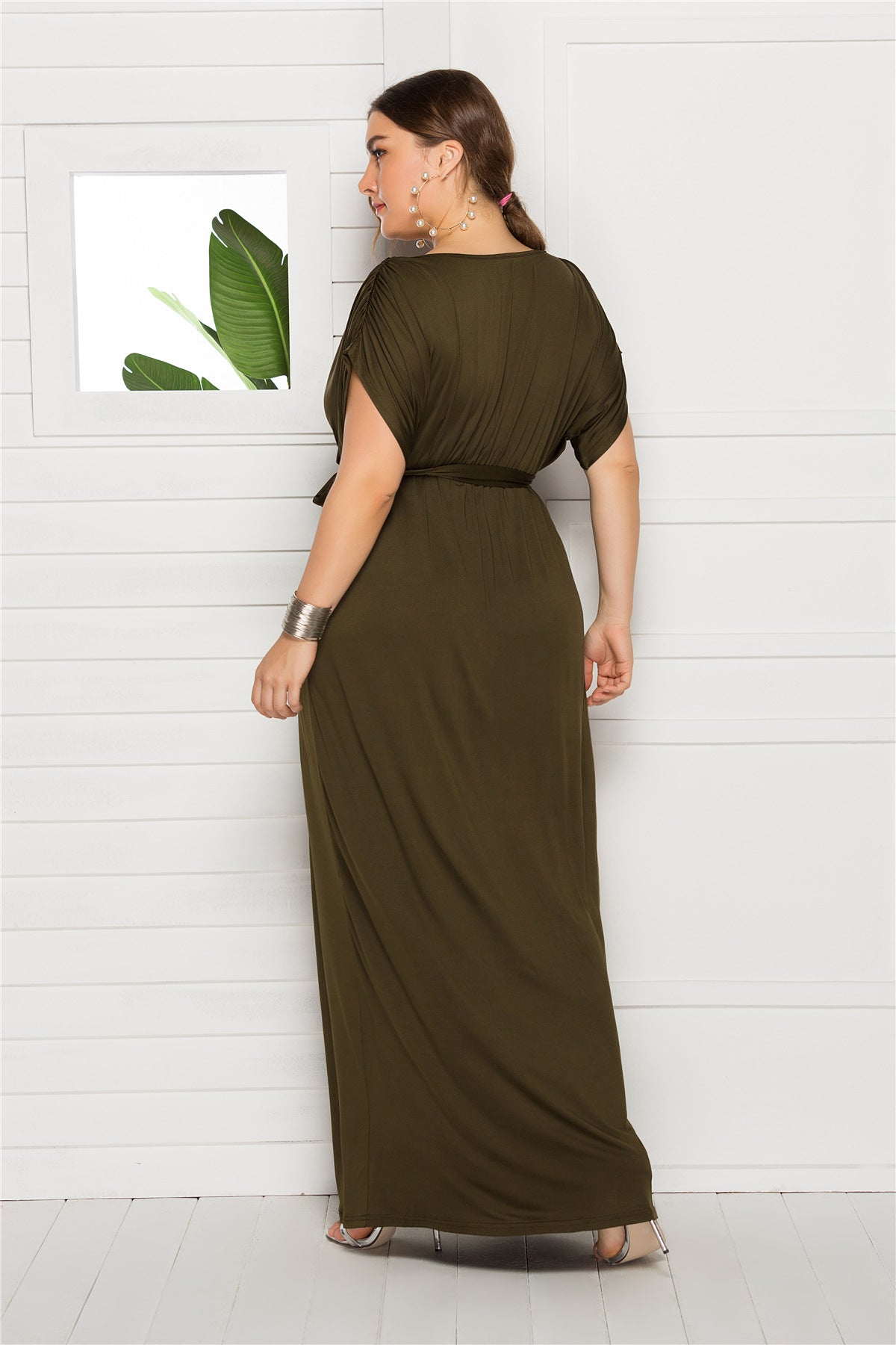 Oona Curvy Dress