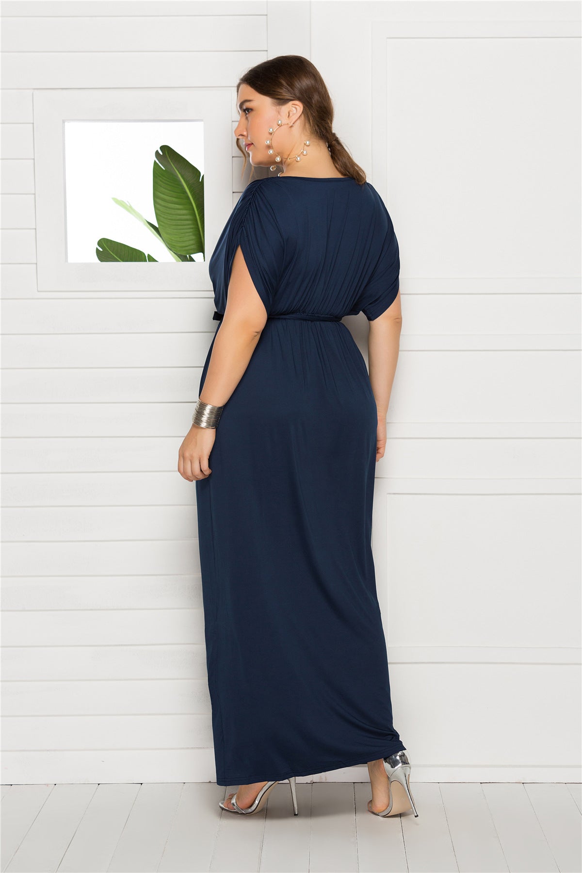Oona Curvy Dress