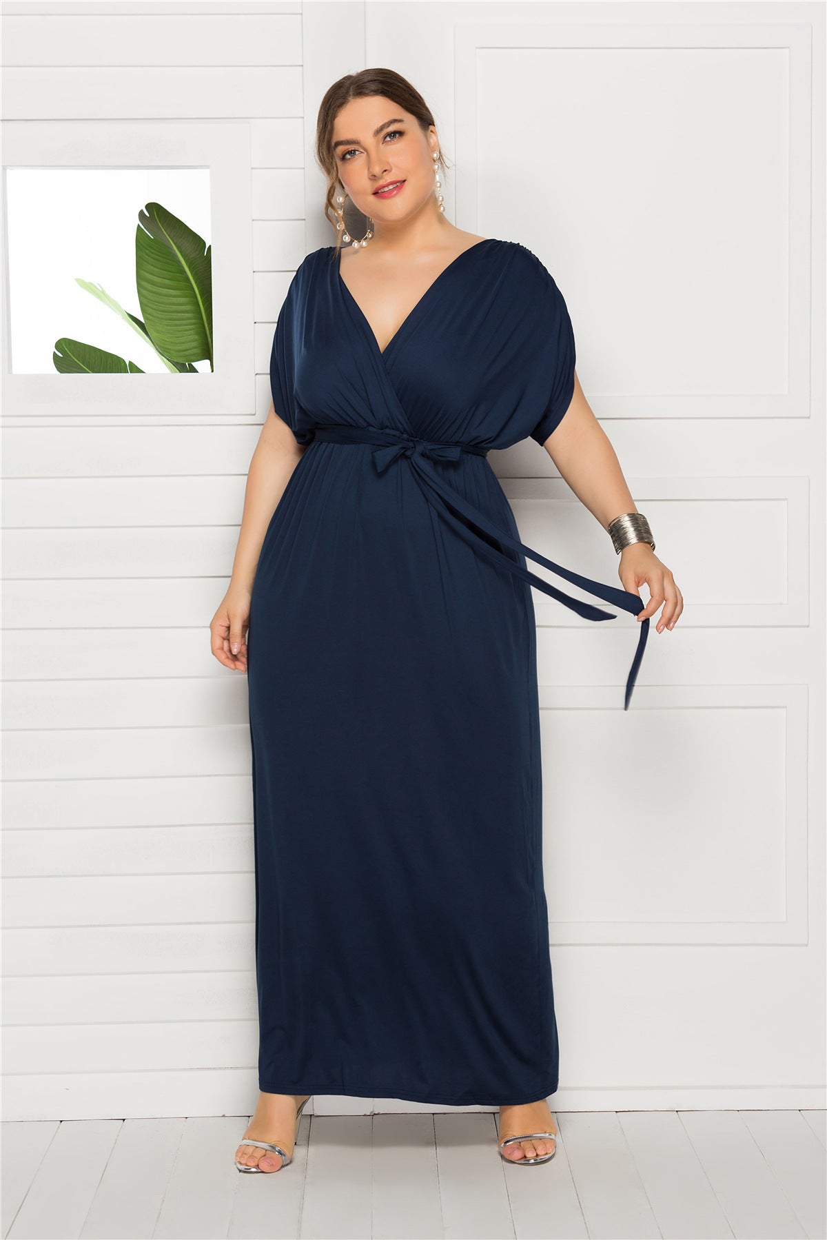 Oona Curvy Dress