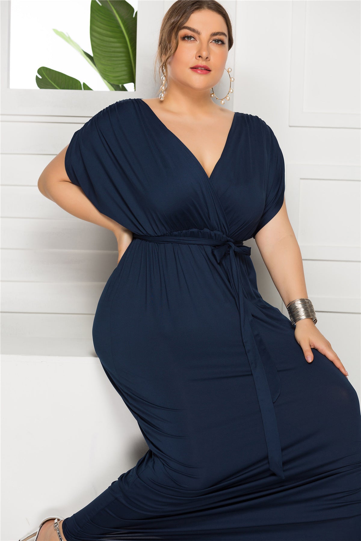 Oona Curvy Dress