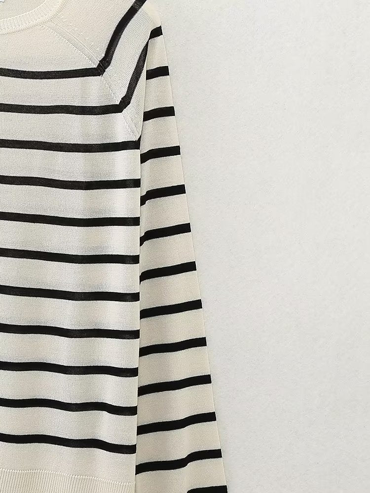 Loose Slimming Pullover Sweatshirt