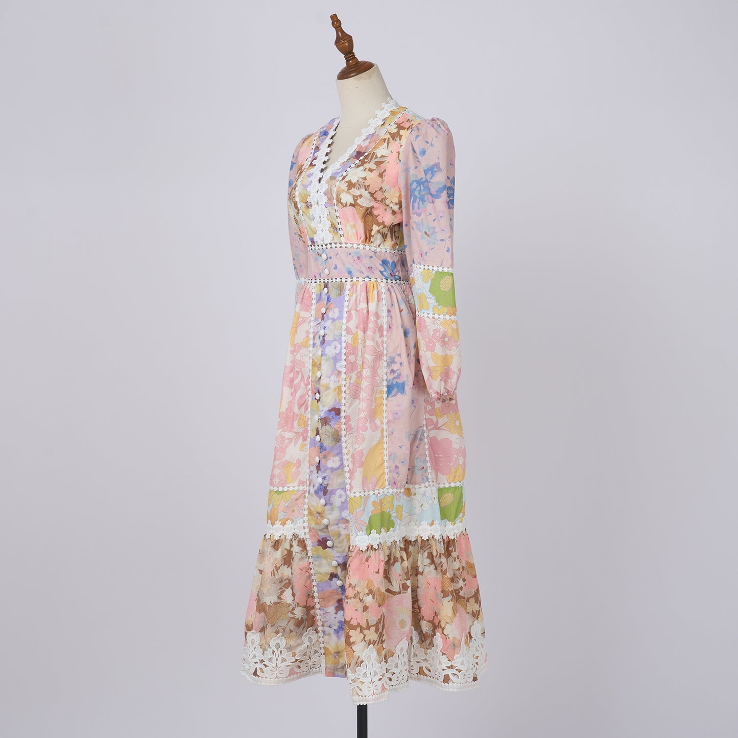 Vacation Style V-neck Lantern Sleeve Vintage Dress