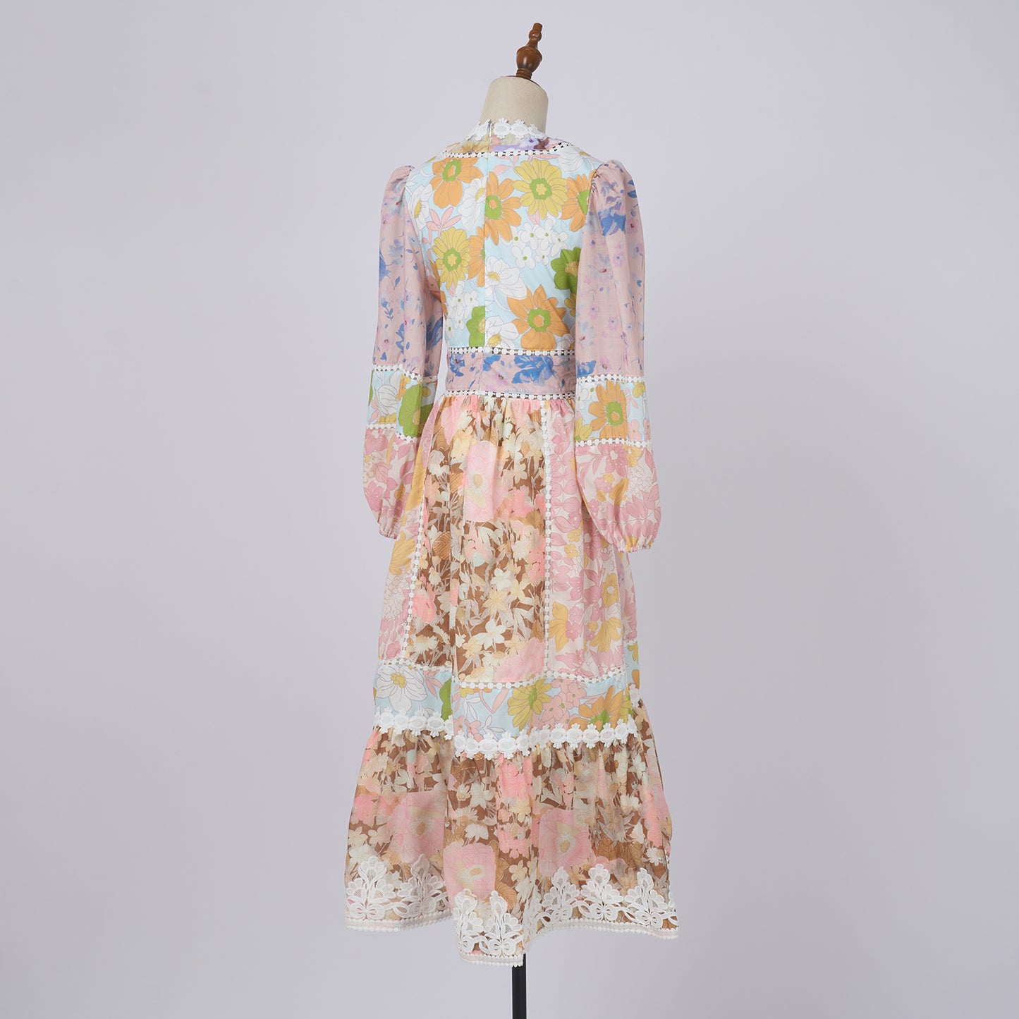 Vacation Style V-neck Lantern Sleeve Vintage Dress