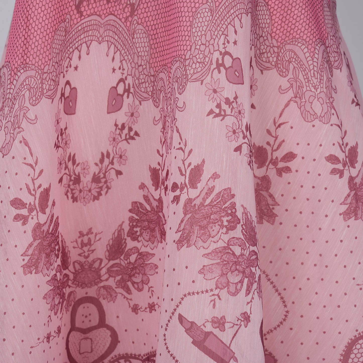 Sleeveless Stand-Up Collar & Ruffled Skirt Set