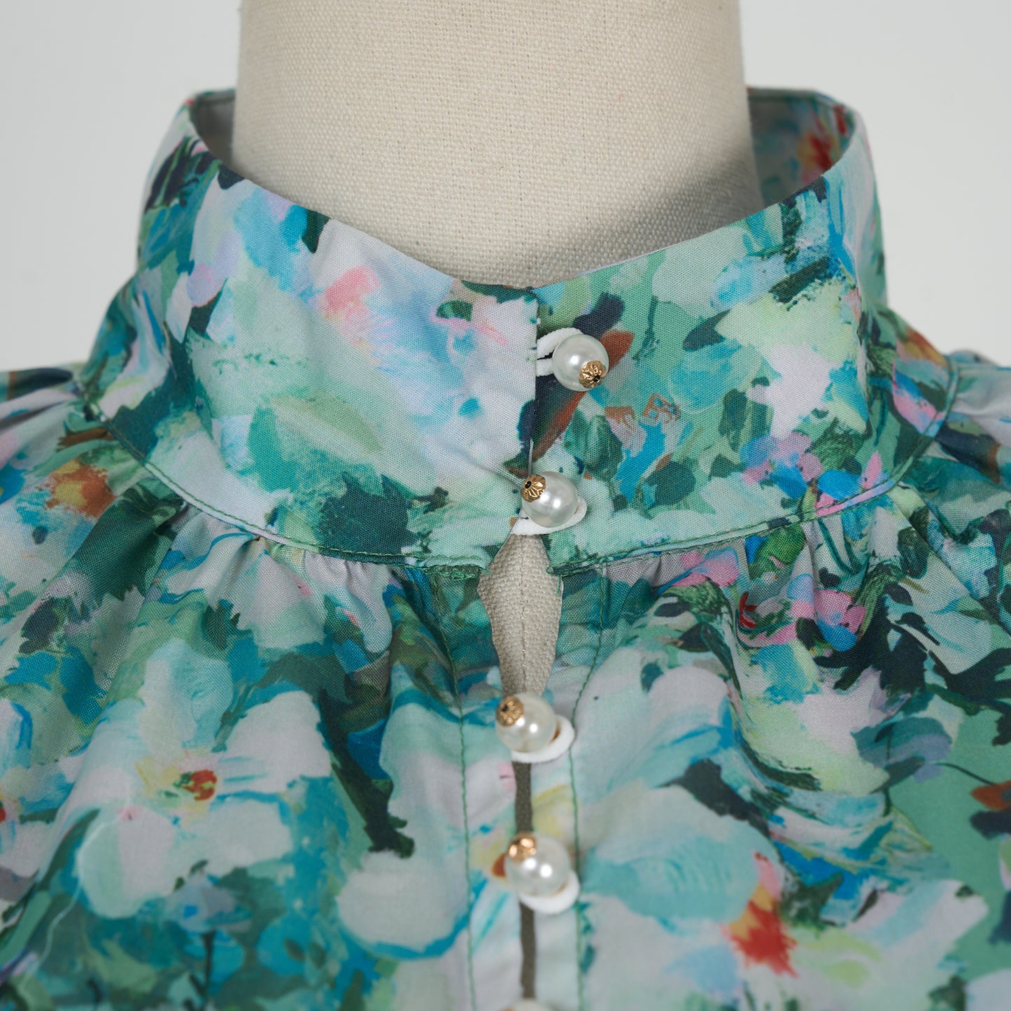 Standing Collar Shirt Elastic Waist Short Set