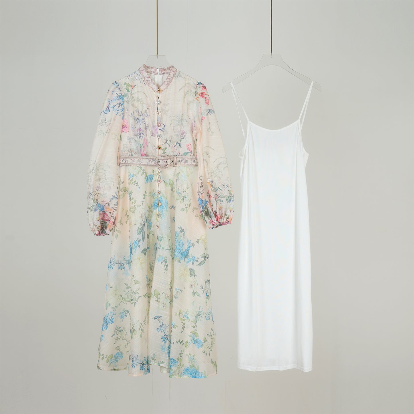 Graceful Stand-Up Collar Lantern Sleeve Dress w/ Belt