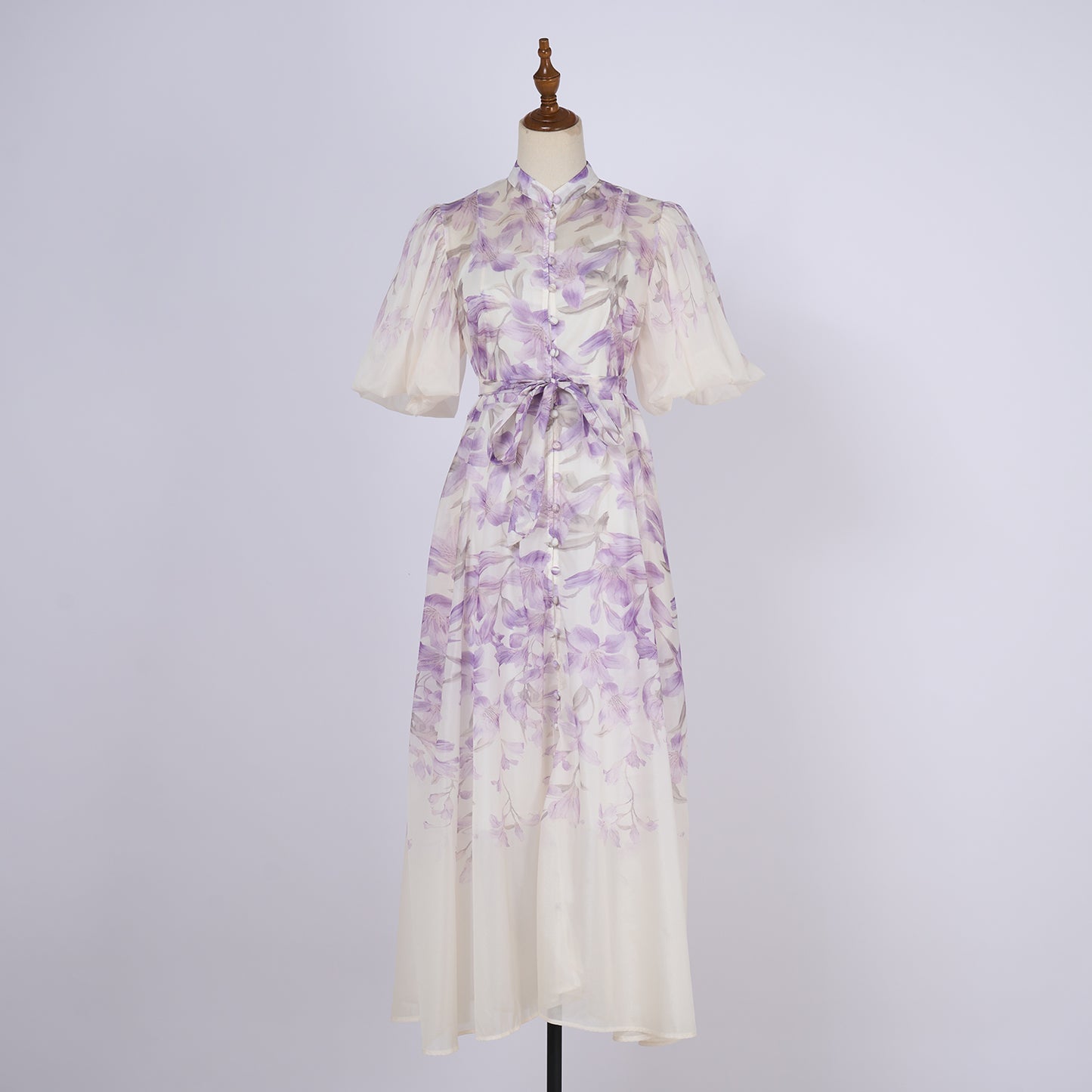 Elegant Short Sleeved Long Dress With Printed Pattern