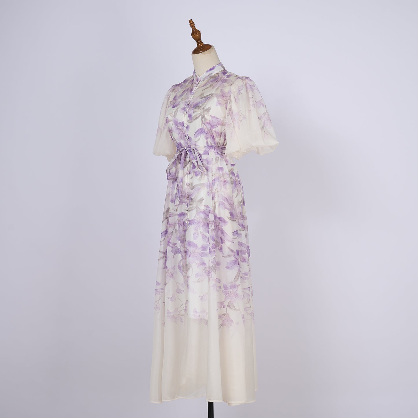 Elegant Short Sleeved Long Dress With Printed Pattern