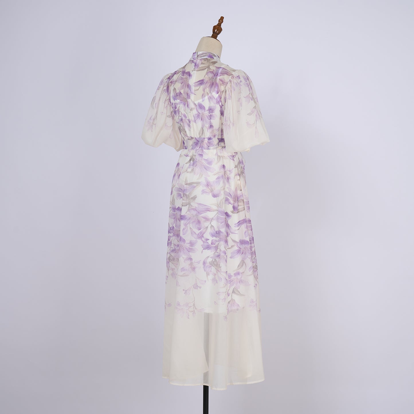 Elegant Short Sleeved Long Dress With Printed Pattern