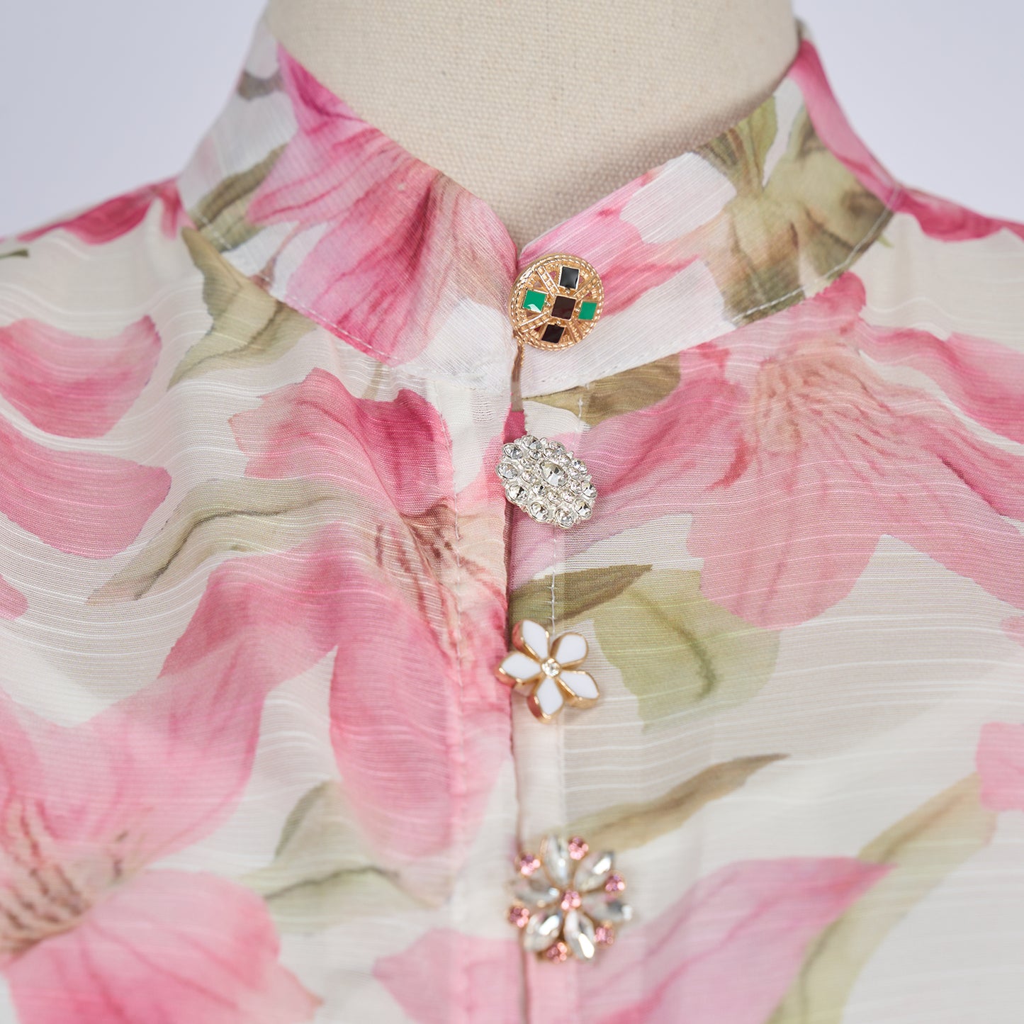 Vacation Style Patterned Buttoned Dress
