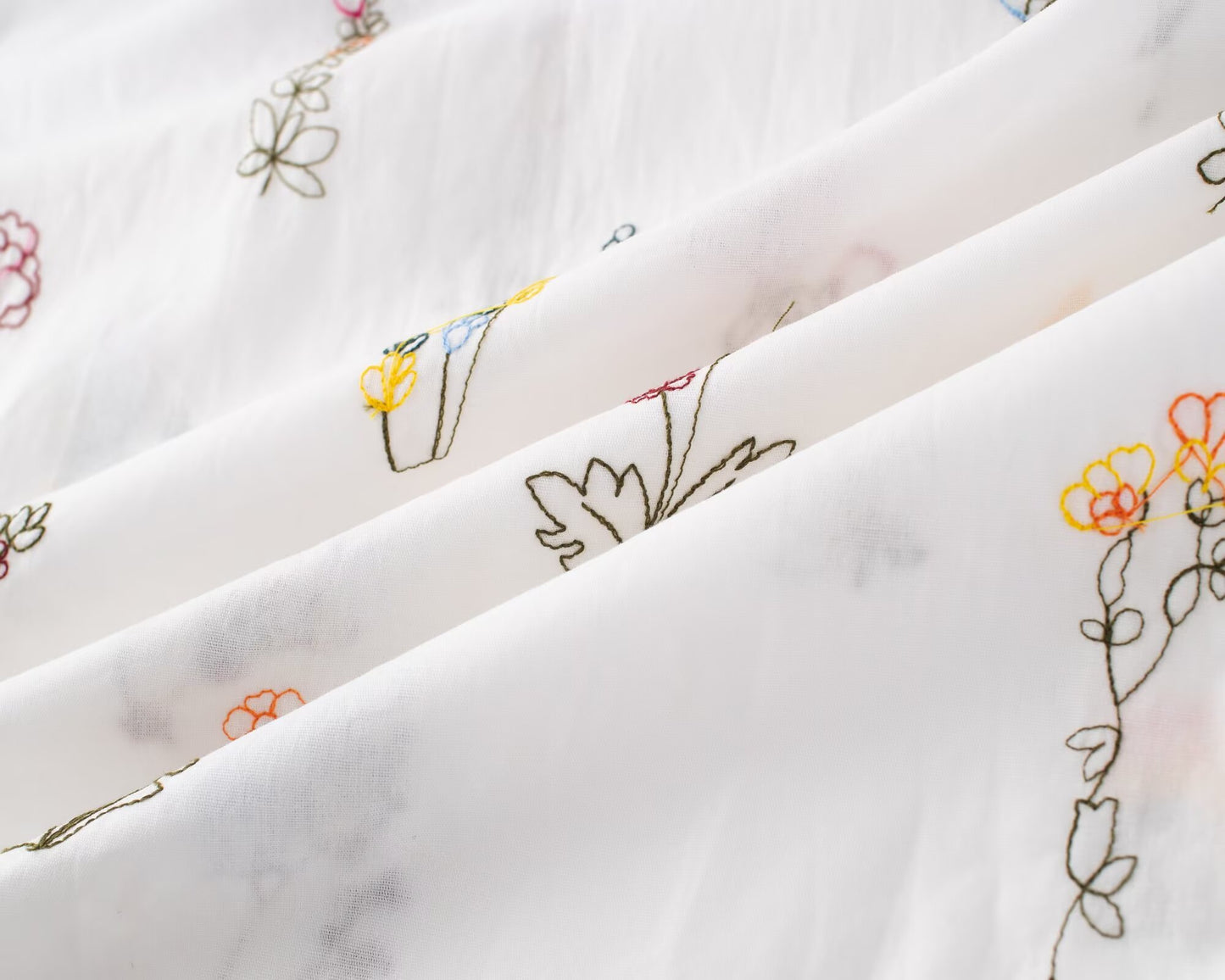 Embroidered Puff Sleeve Dress