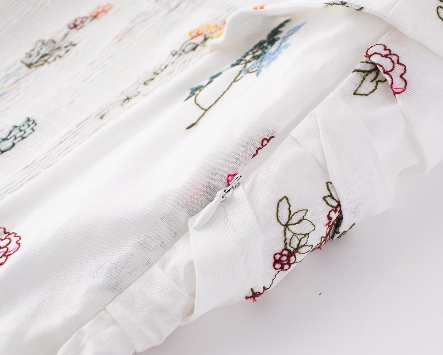 Embroidered Puff Sleeve Dress