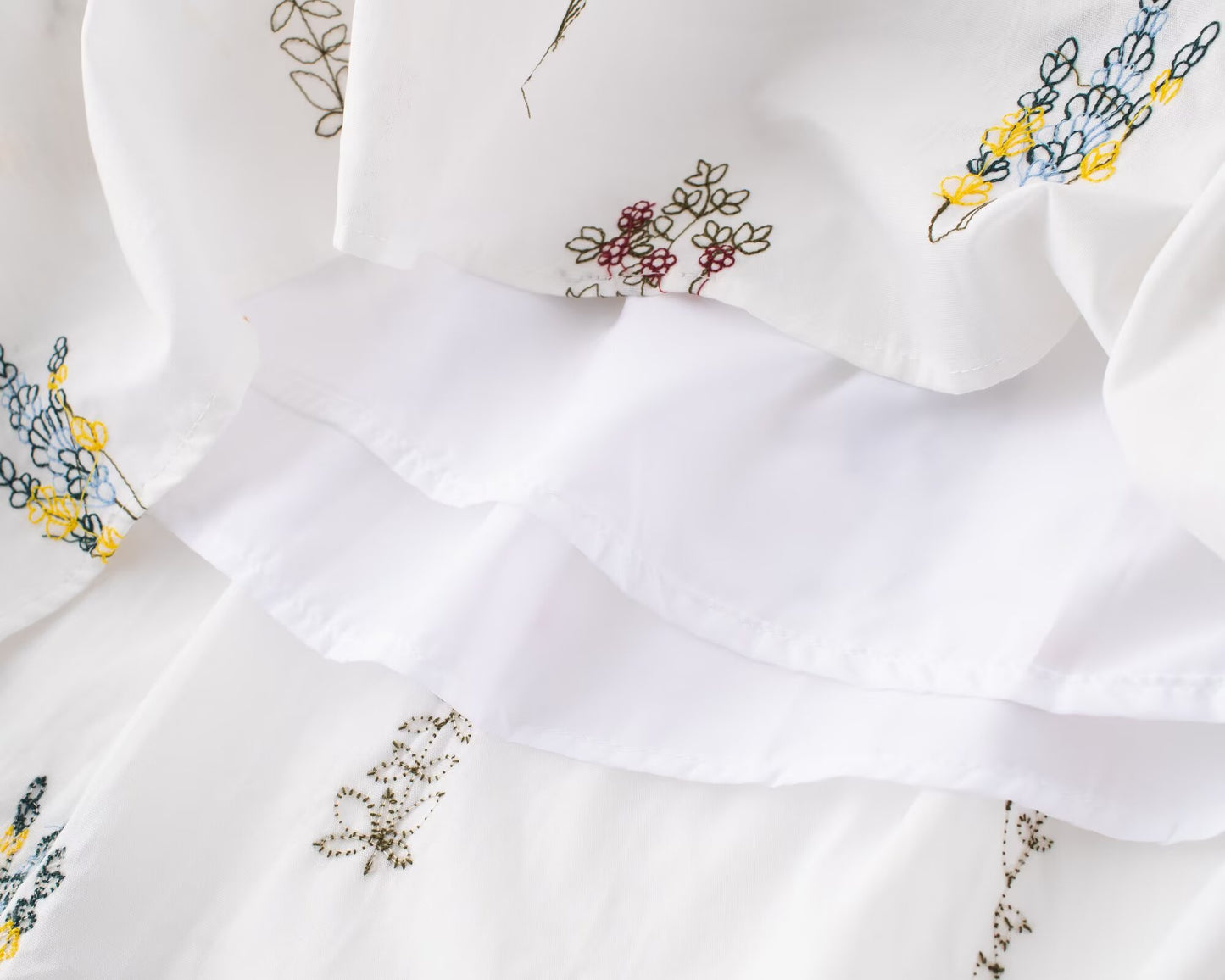 Embroidered Puff Sleeve Dress