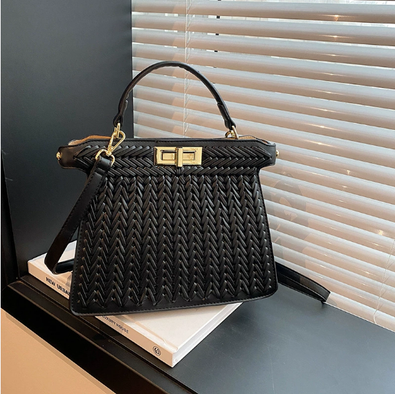 Woven Large Capacity Handbag