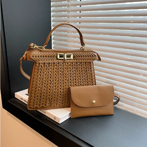 Woven Large Capacity Handbag