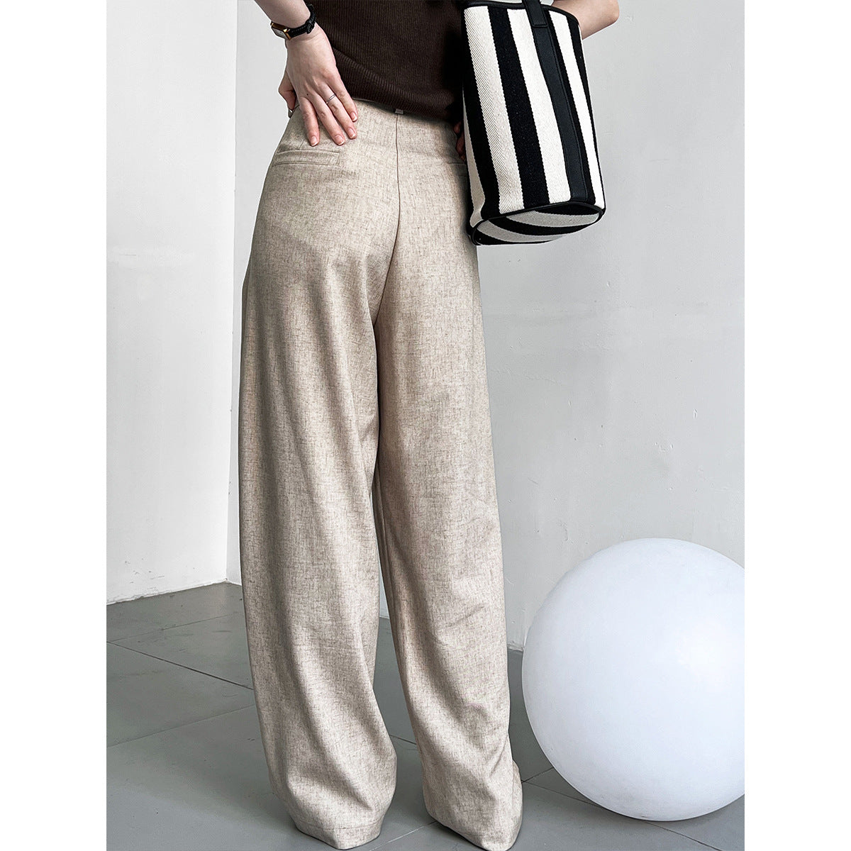Mopping Wide Leg Pants