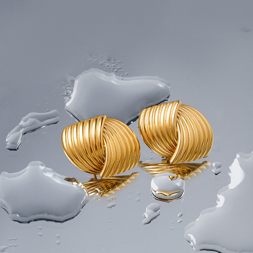 Striped Texture Staggered Studs