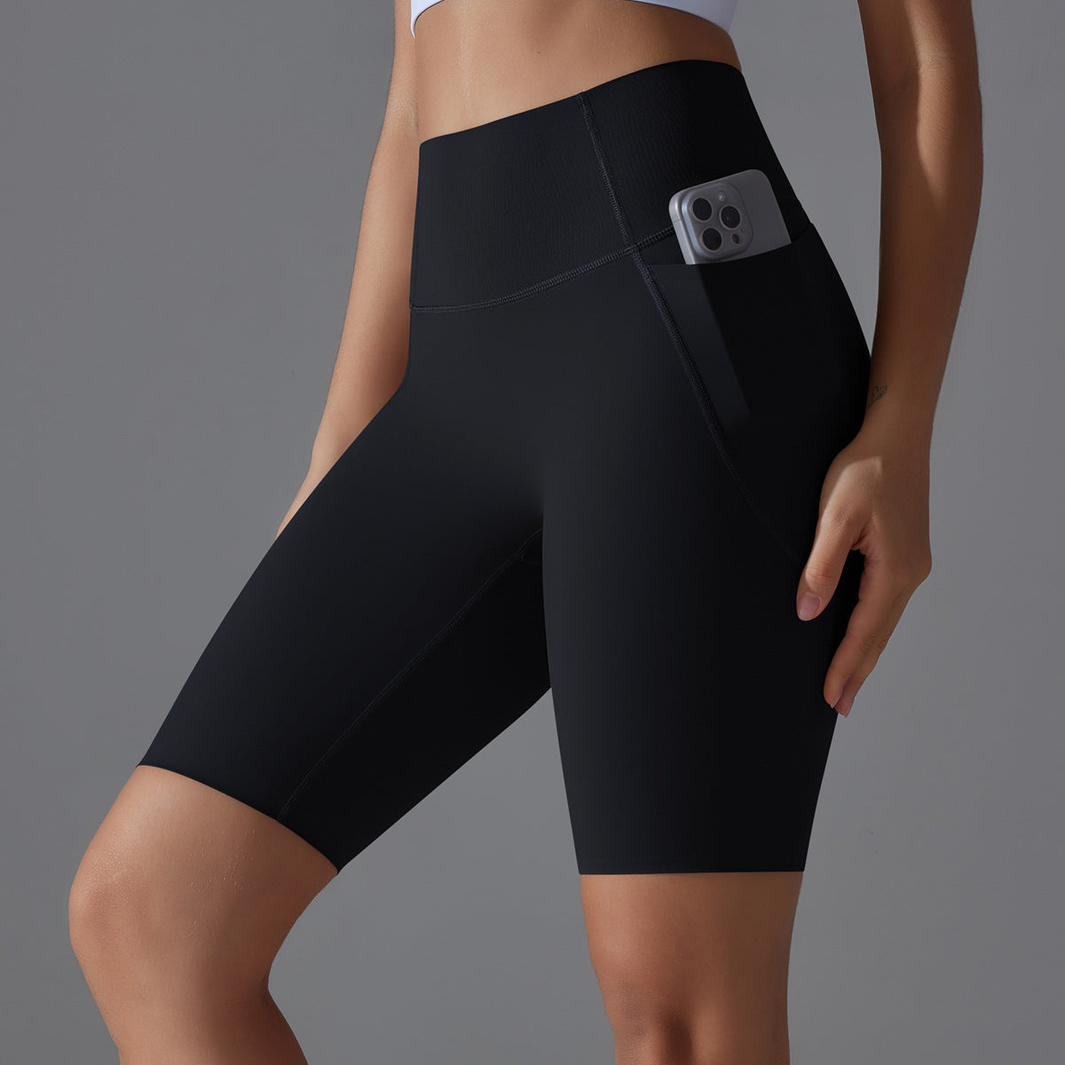Seamless Side Pocket Shorts