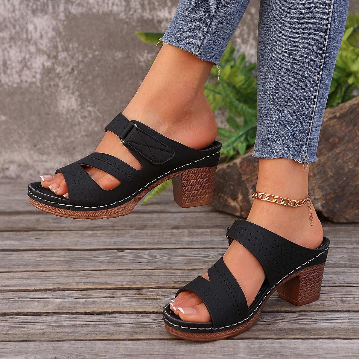 Cutout Wedge Velcro Beach Sandals