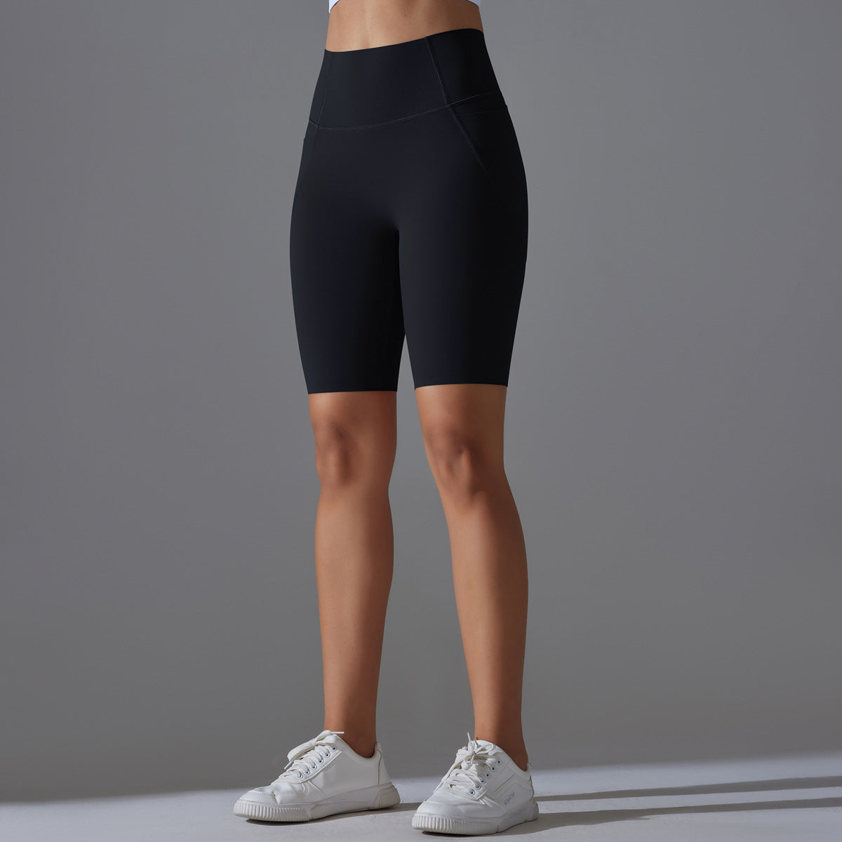 Seamless Side Pocket Shorts