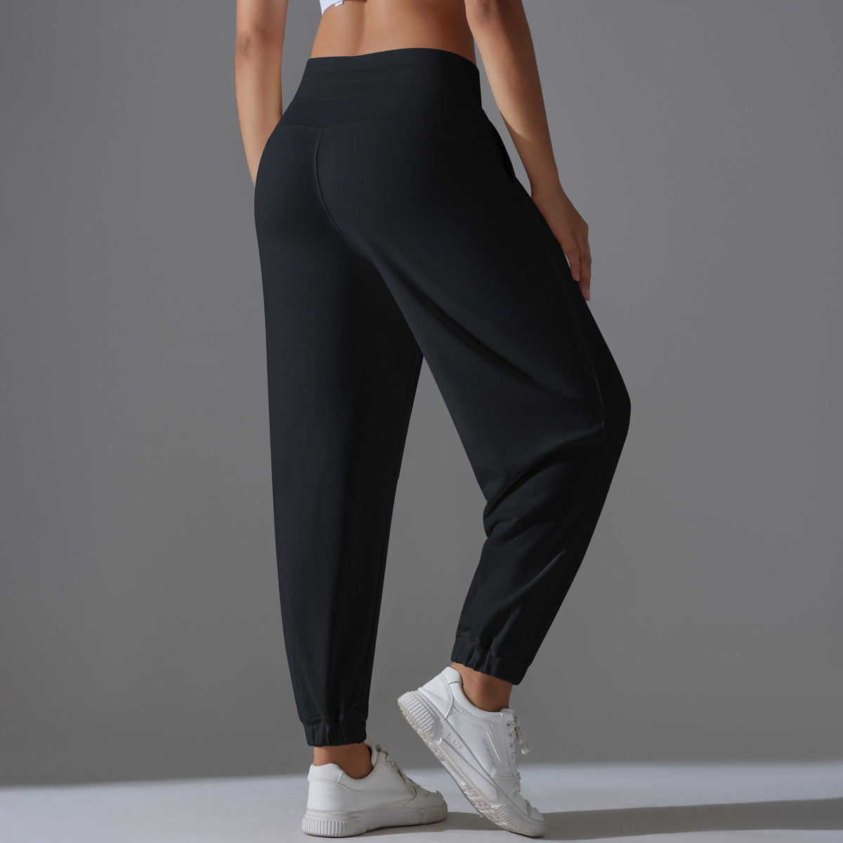 Loose Tapered Sports Pants