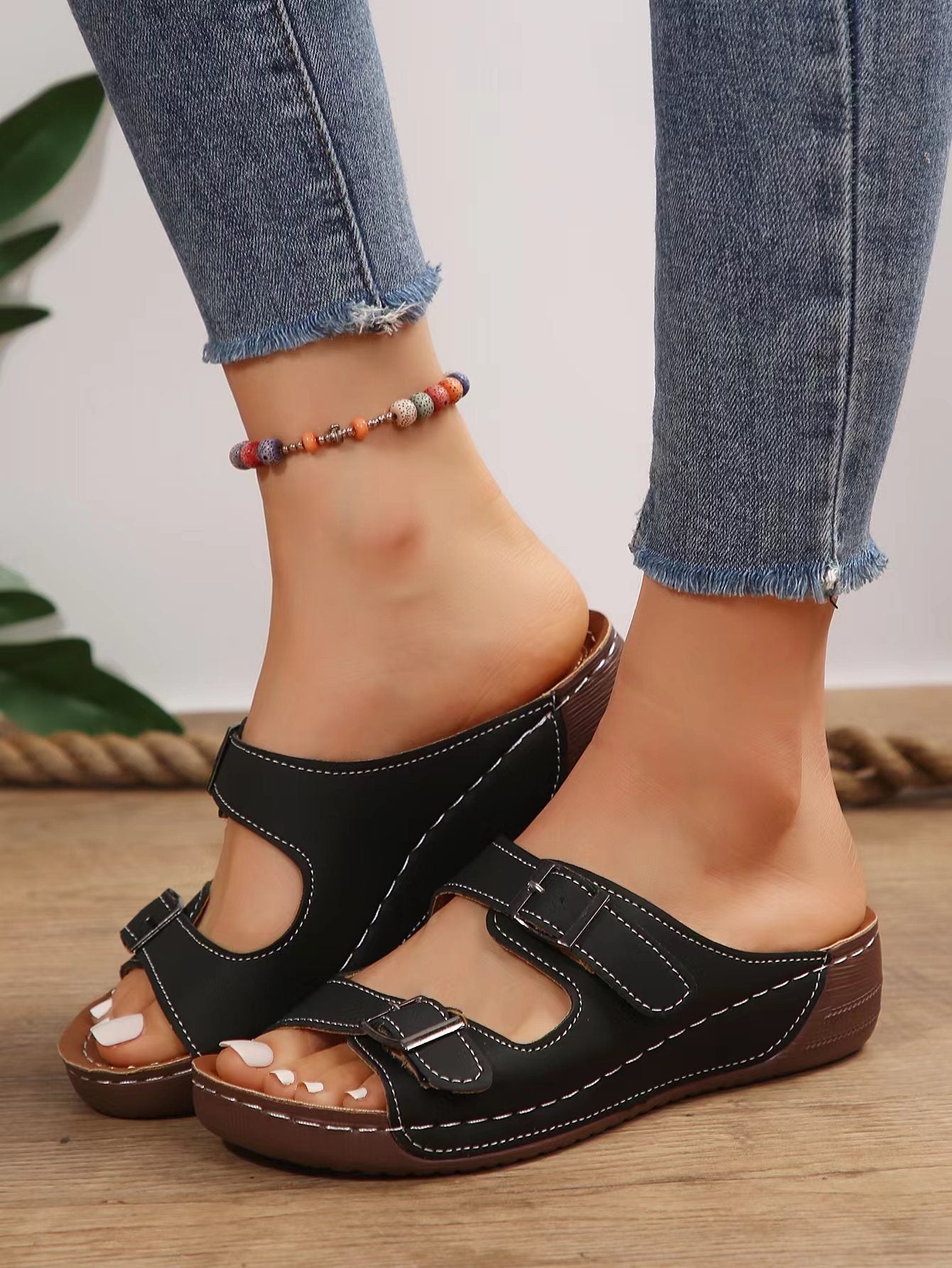 Thick Bottom Belt Buckle Sandals