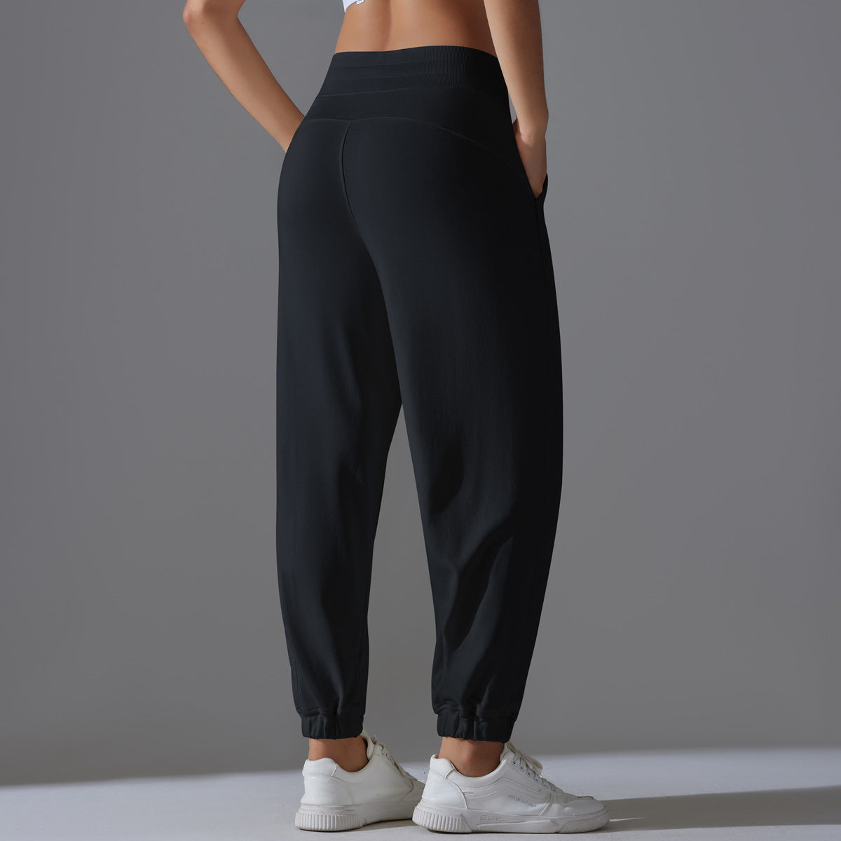 Loose Tapered Sports Pants
