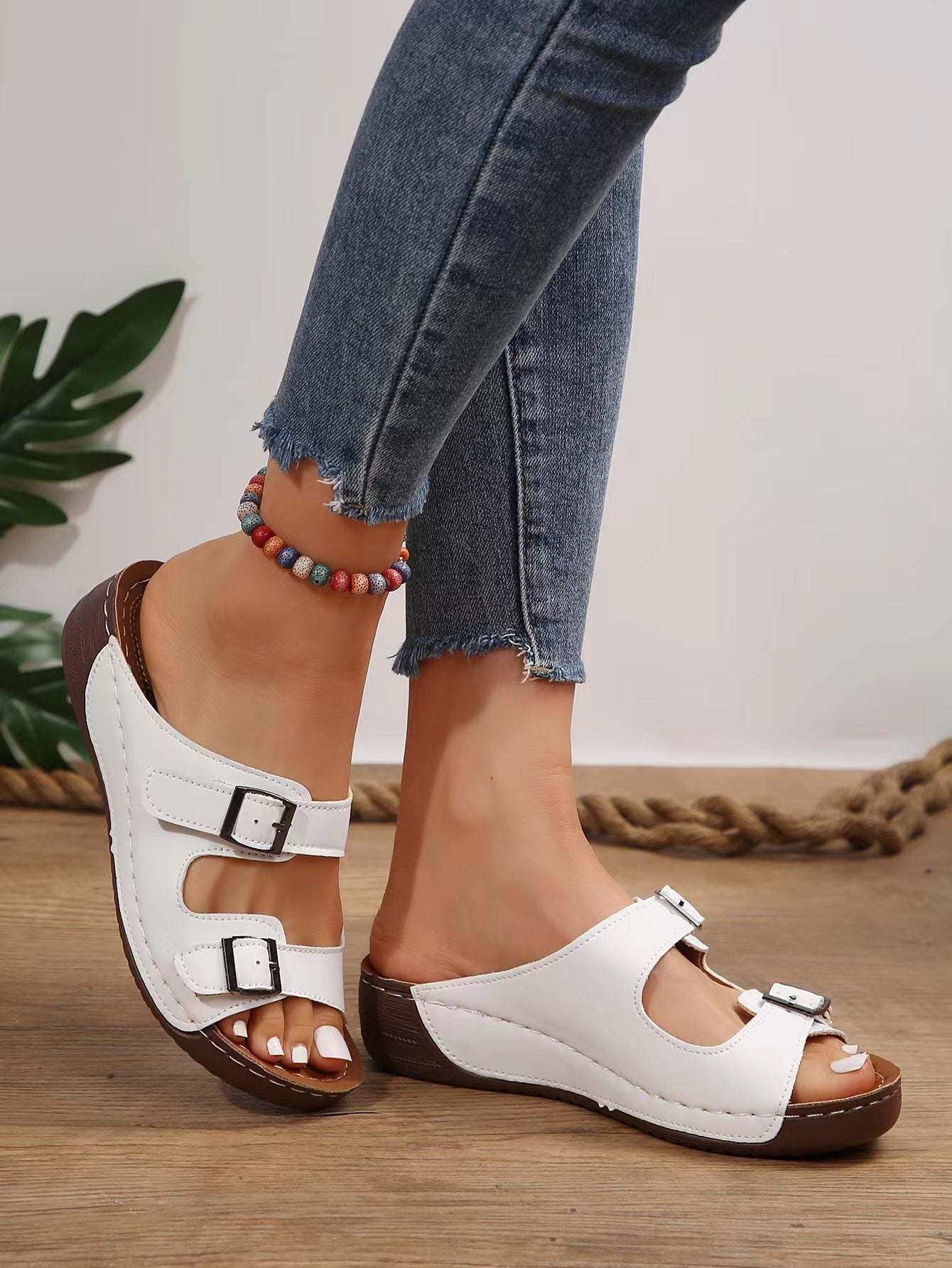 Thick Bottom Belt Buckle Sandals