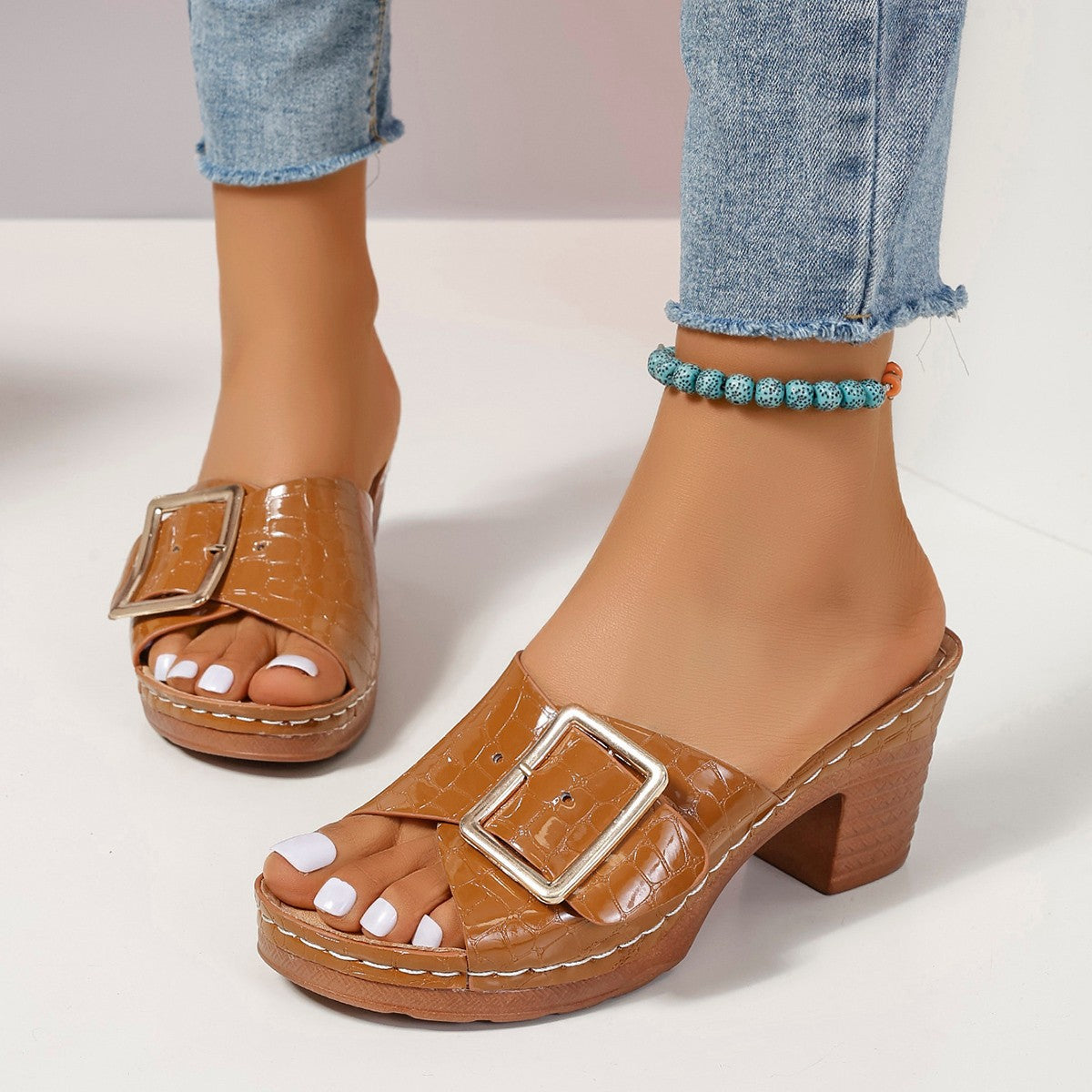 Thick Heel V Cut Peep Toe Sandals