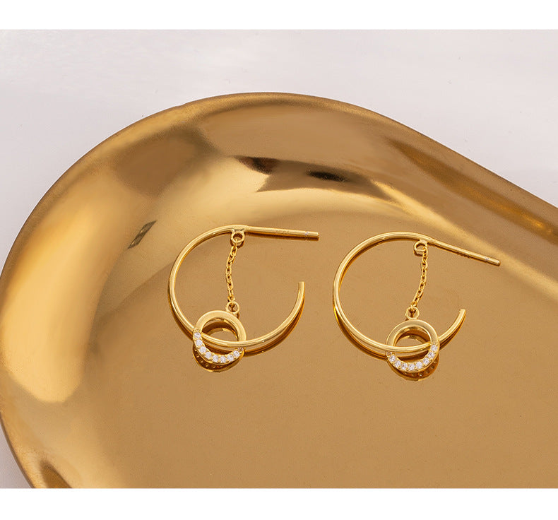 C Shaped Geometric Design Earrings