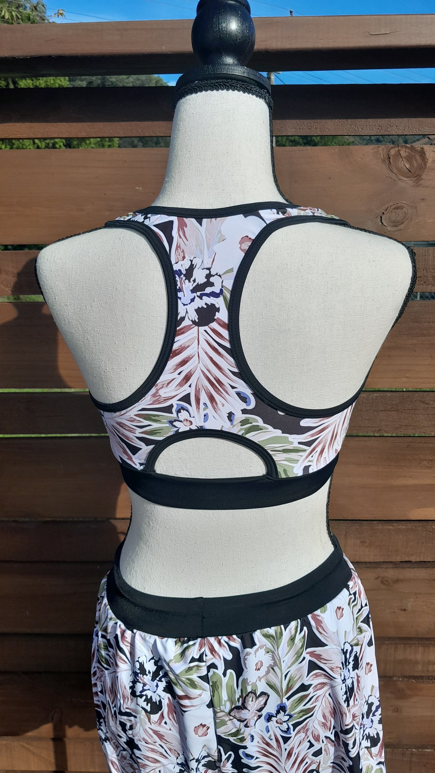Donna Bikini