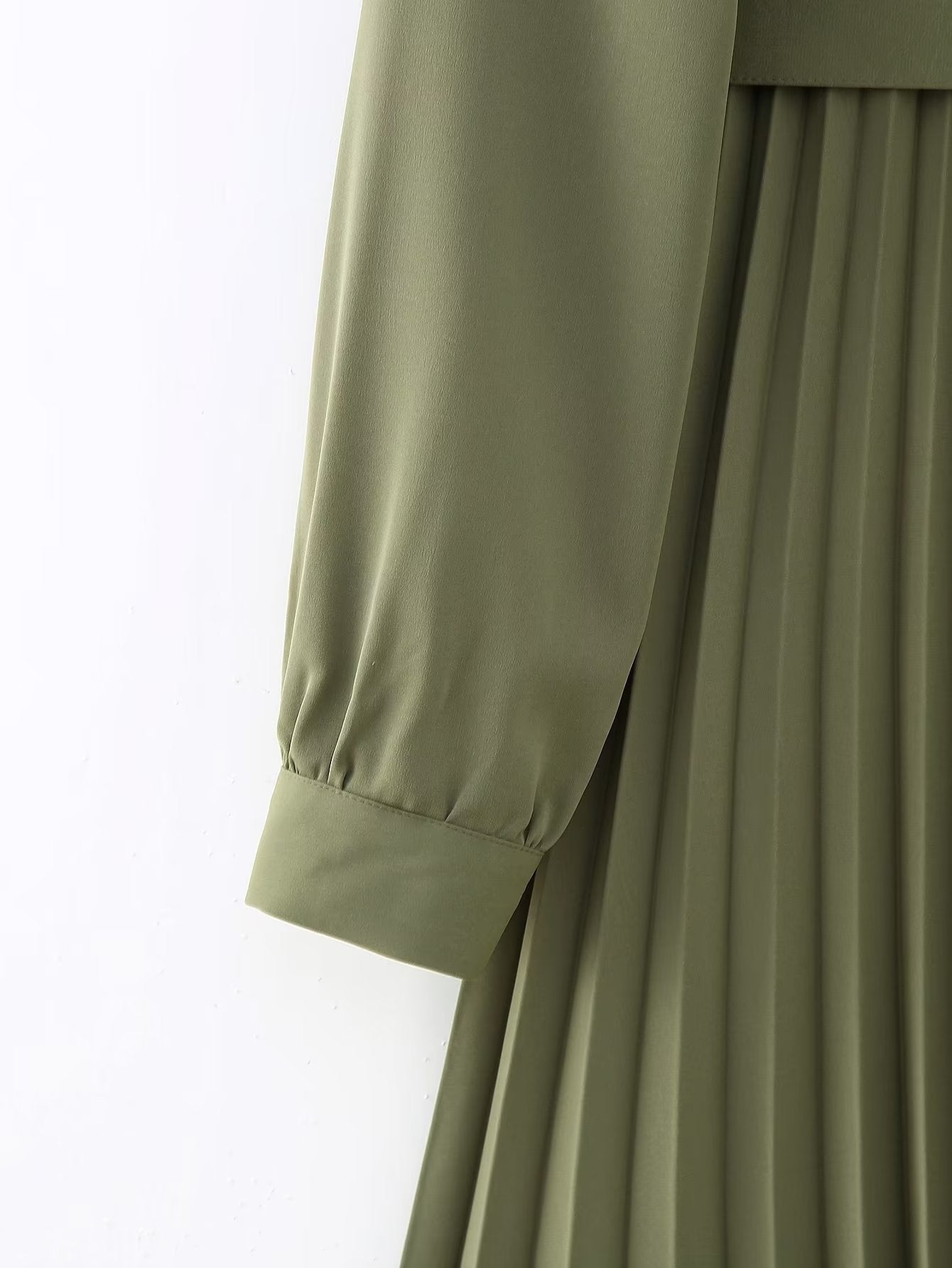 Green Belt Pleated Dress