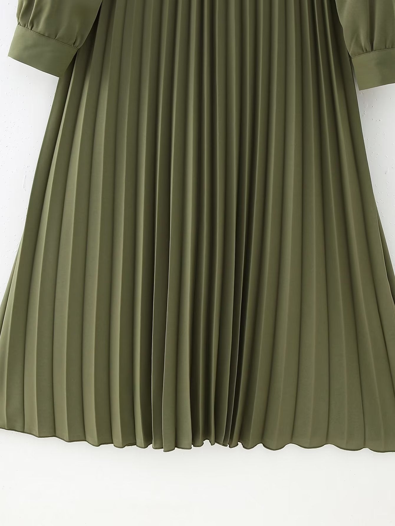 Green Belt Pleated Dress