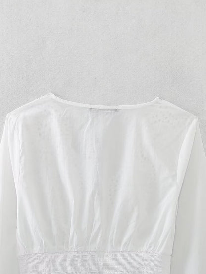 Lace V-neck Embroidery Short Blouse