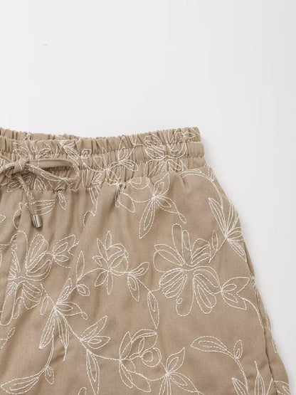 Embroidered Casual Khaki Shorts
