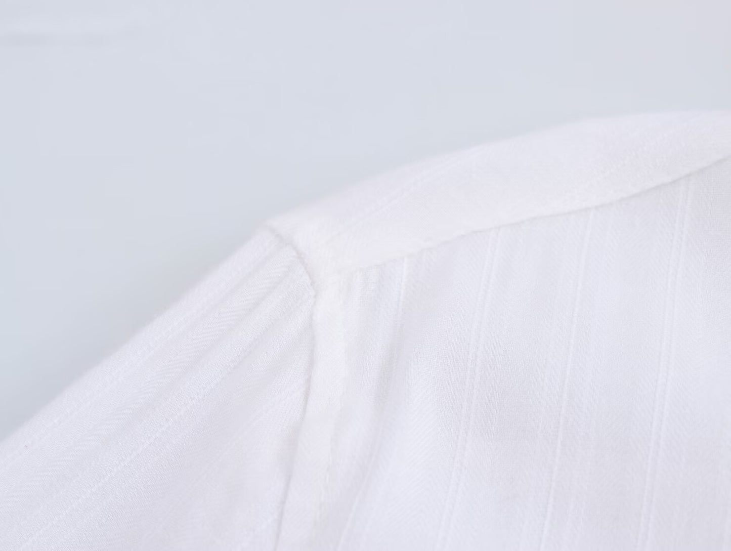 Texture Minimalist Long Sleeve Collared Shirt