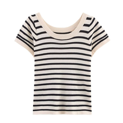 Stylish Simple round neck Striped knitted Top