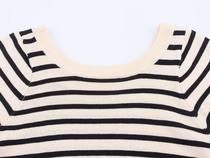 Stylish Simple round neck Striped knitted Top