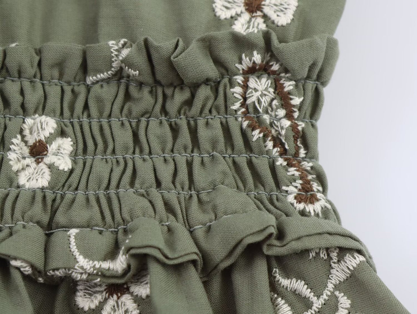 Green Elegant Embroidery Halter Dress