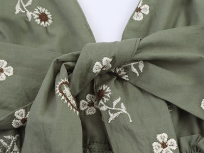 Green Elegant Embroidery Halter Dress