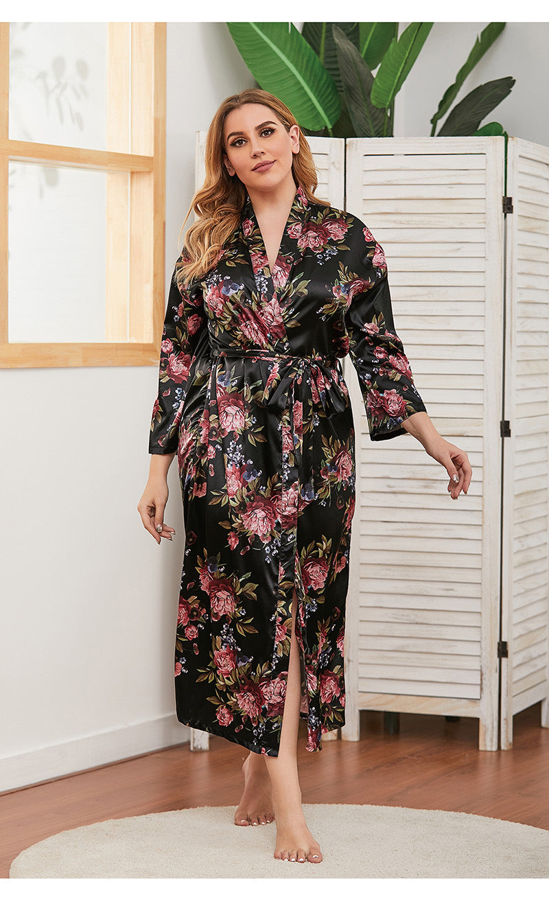 Curvy Smooth Floral Robe