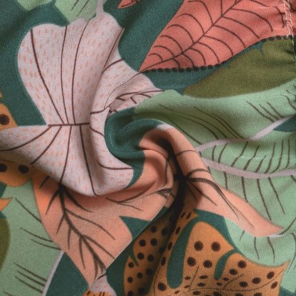 Tropical Floral Print Elastic Shorts