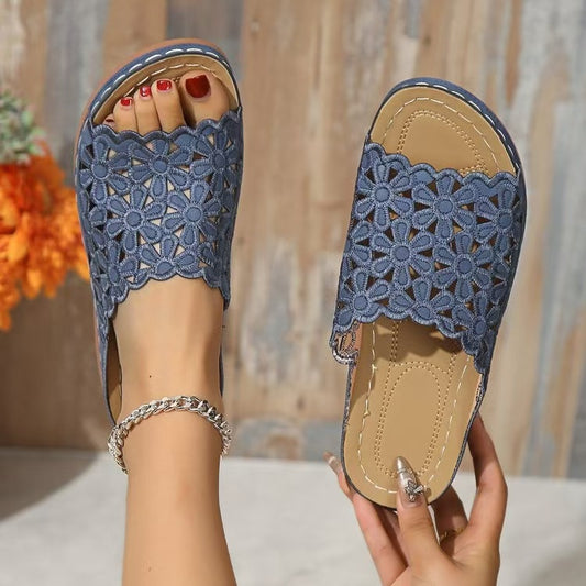 Simple Floral Cutout Lightweight Beach Sandals