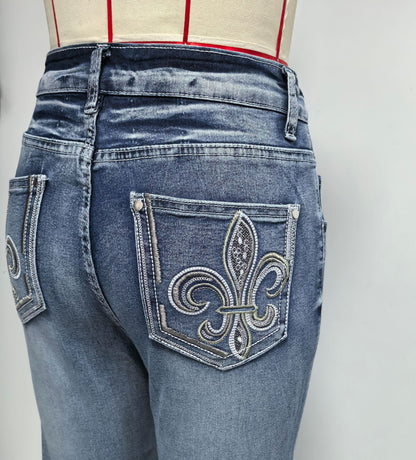 Back Pocket Embroidered Jeans