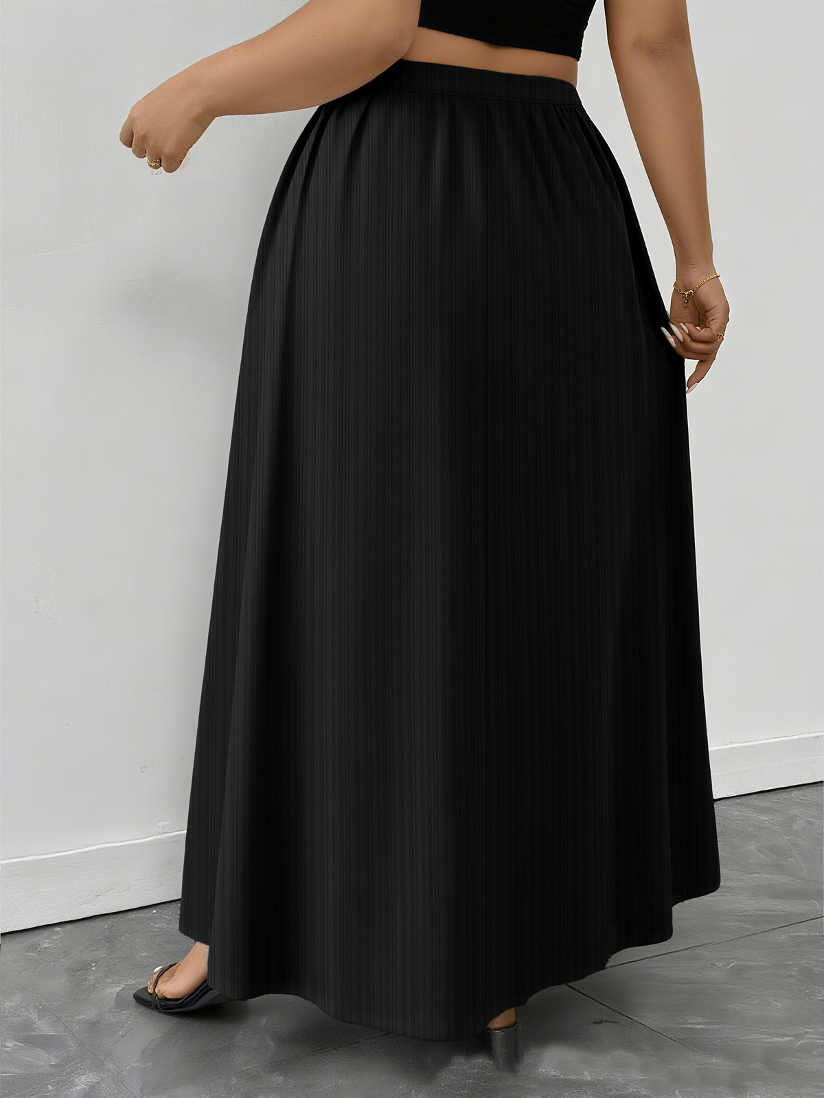 Black Pleated Maxi Skirt