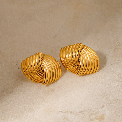 Striped Texture Staggered Studs
